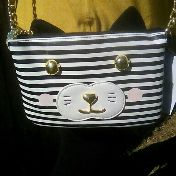 Betsey Johnson Black&White Striped Cat Bag NWT - Picture 2 of 7